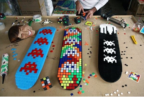 Rubiks Cube-gefliesten Skateboarddecks