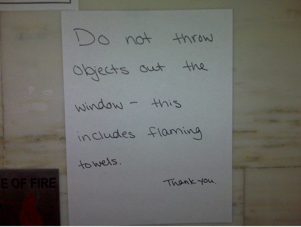 Werfen Sie keine Gegenstände aus dem Fenster ...