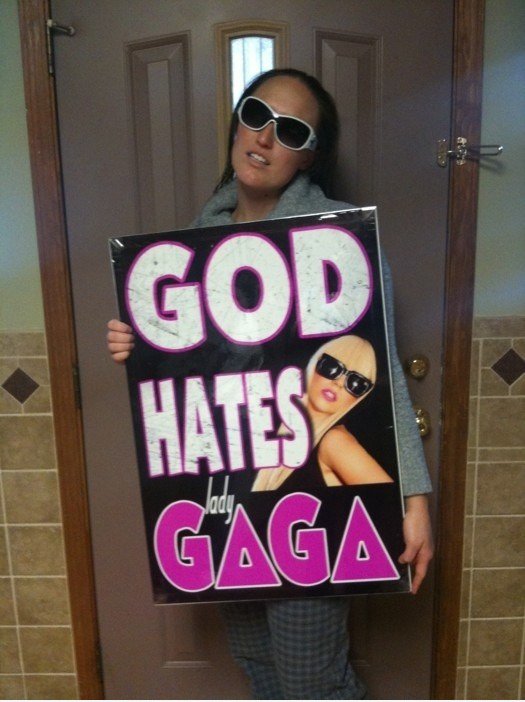 Gott hasst Lady Gaga