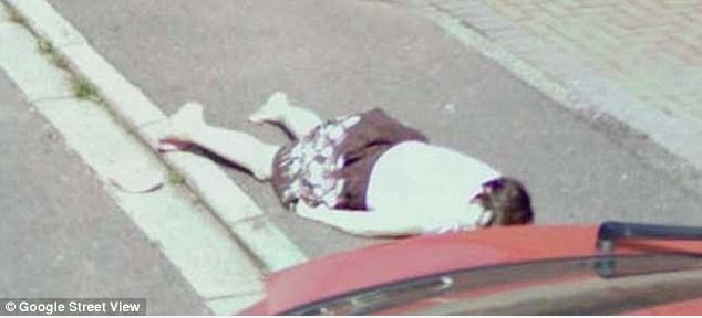 Google Street View Corpse