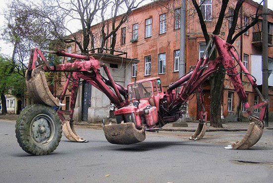 strange-russian-tractor