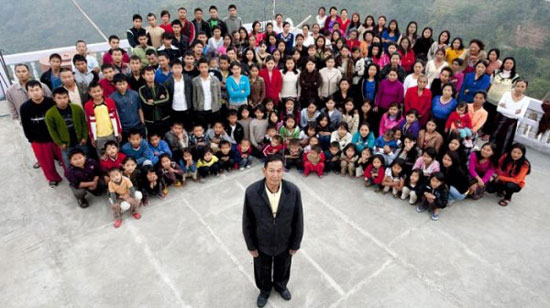 ziona chana with worldrsquos largest family